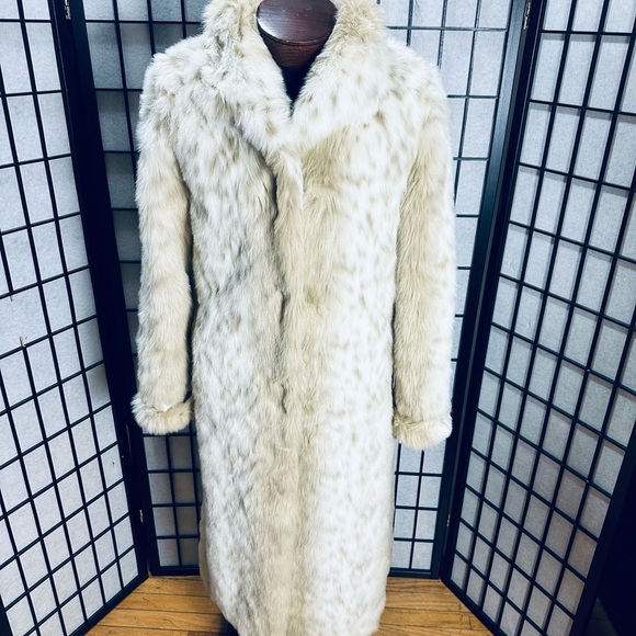 Dennis Basso Luxury Full Length Snow Leopard Faux Fur Coat 🤩 - Picture 10 of 11